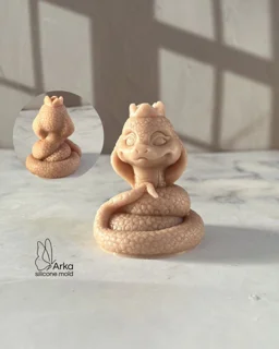 قالب مار تاج دار