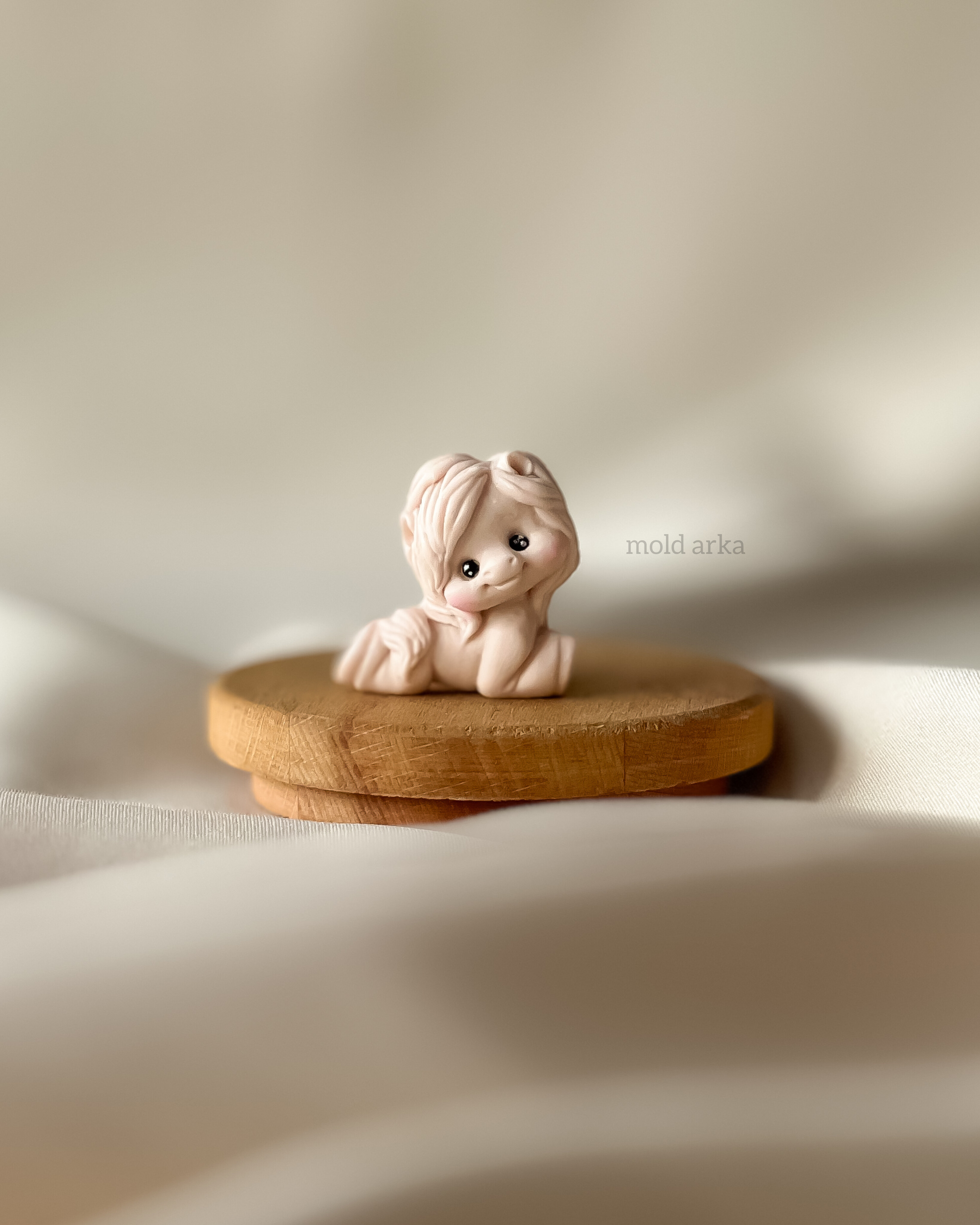 قالب سیلیکونی اسب مینی روسی