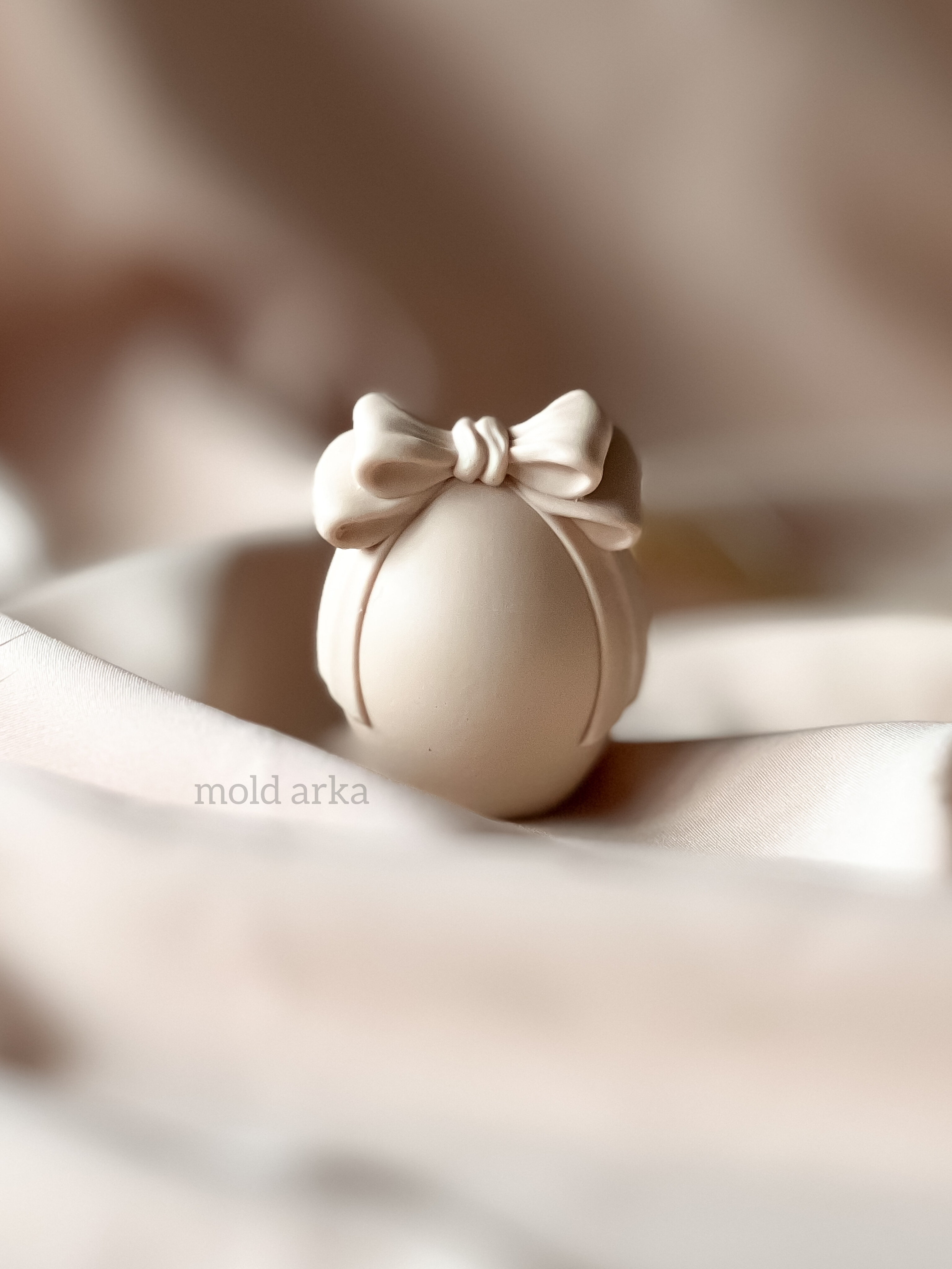 قالب سیلیکونی تخم مرغ پاپیونی